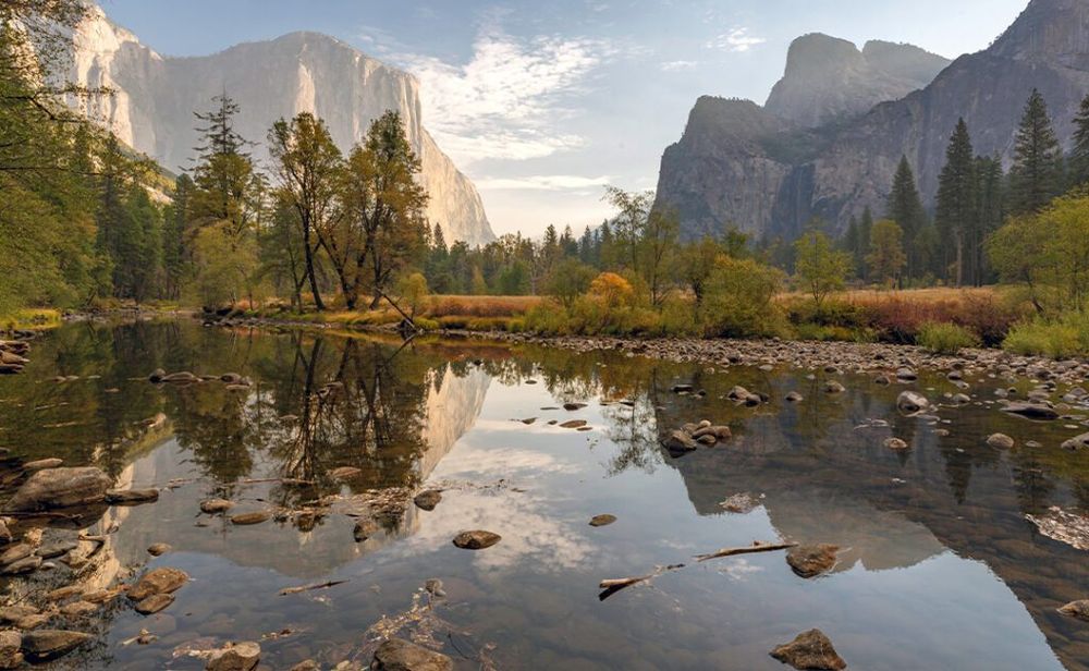 Yoesmite National Park's "Valley View" hazy sky November 2020.